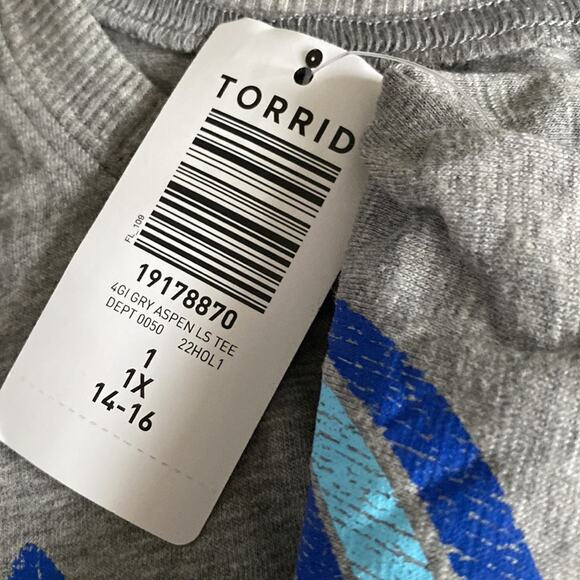 Torrid Aspen Classic Fit Super Soft Slub Crew Neck Long Sleeve Tee - Picture 10 of 11